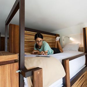 Bed 4-Bed Mixed Dormitory Room